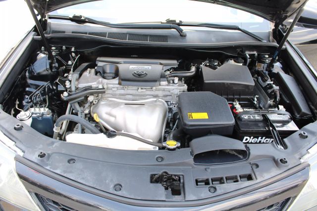 Vehicle image 7 of 33