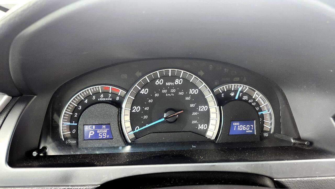 Vehicle image 17 of 41