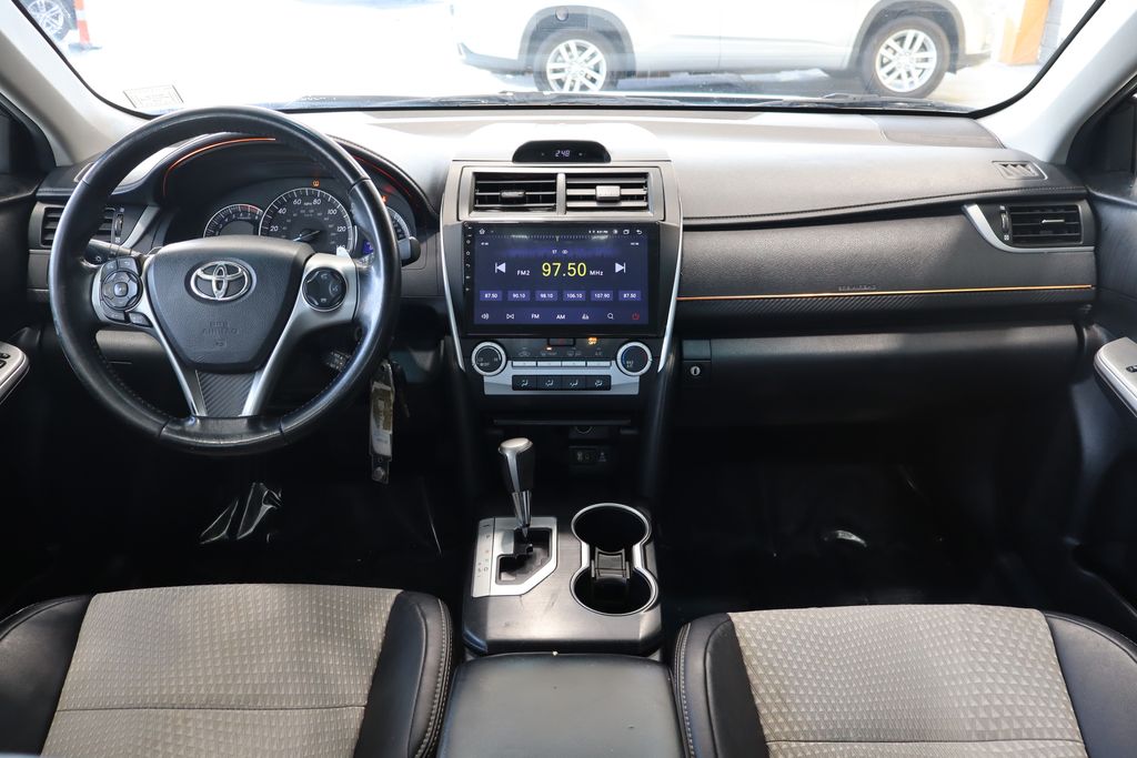 Vehicle image 23 of 36