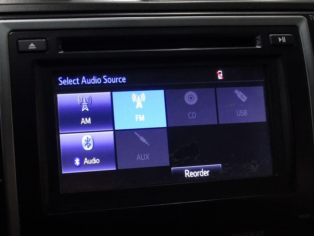 Vehicle image 25 of 35