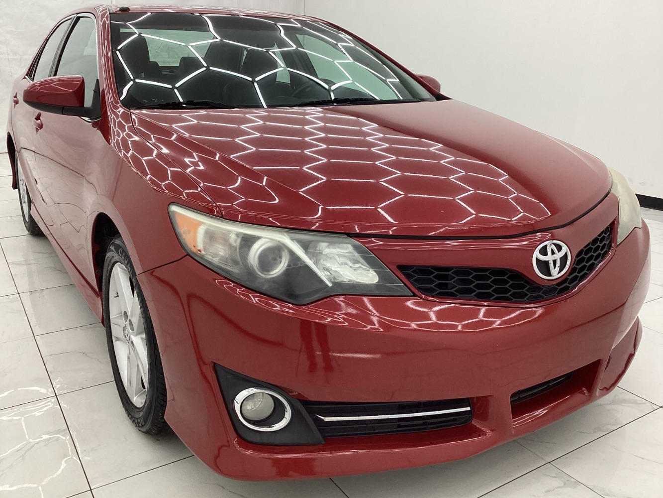 Vehicle image 5 of 45