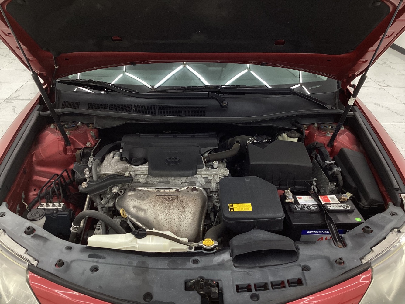 Vehicle image 39 of 45