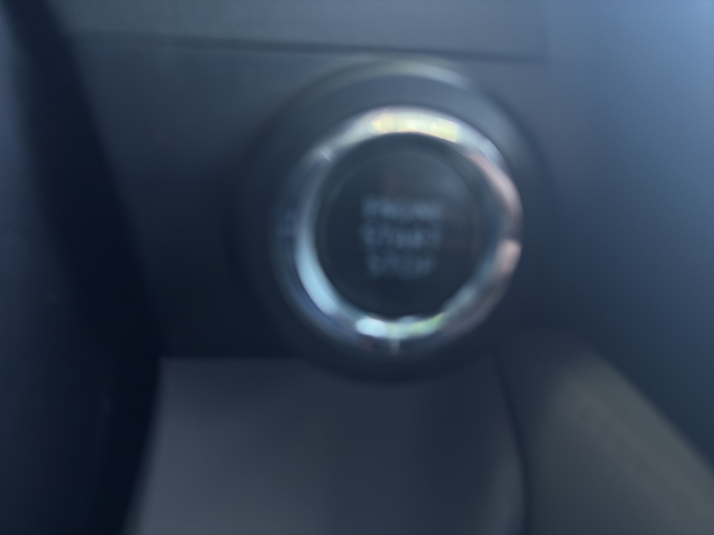 Vehicle image 16 of 27