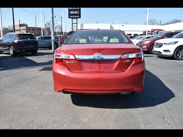 Vehicle image 6 of 17