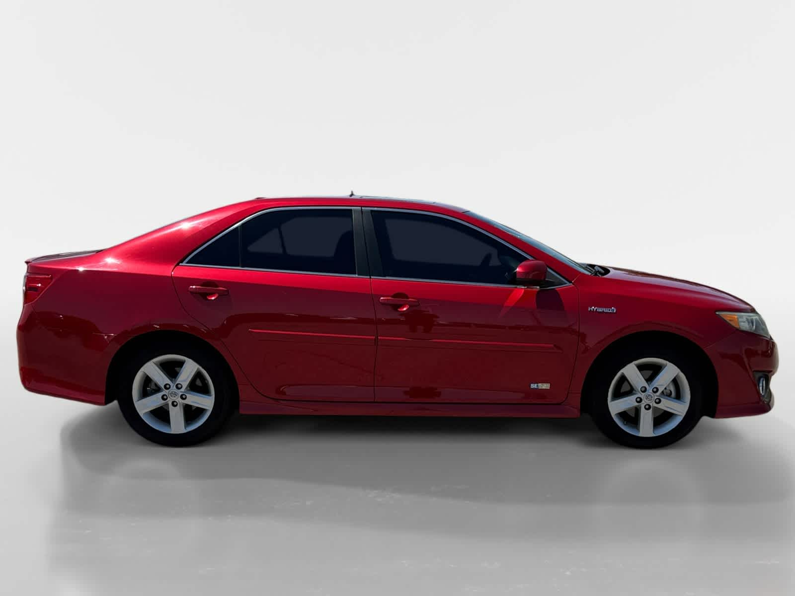 Vehicle image 4 of 28