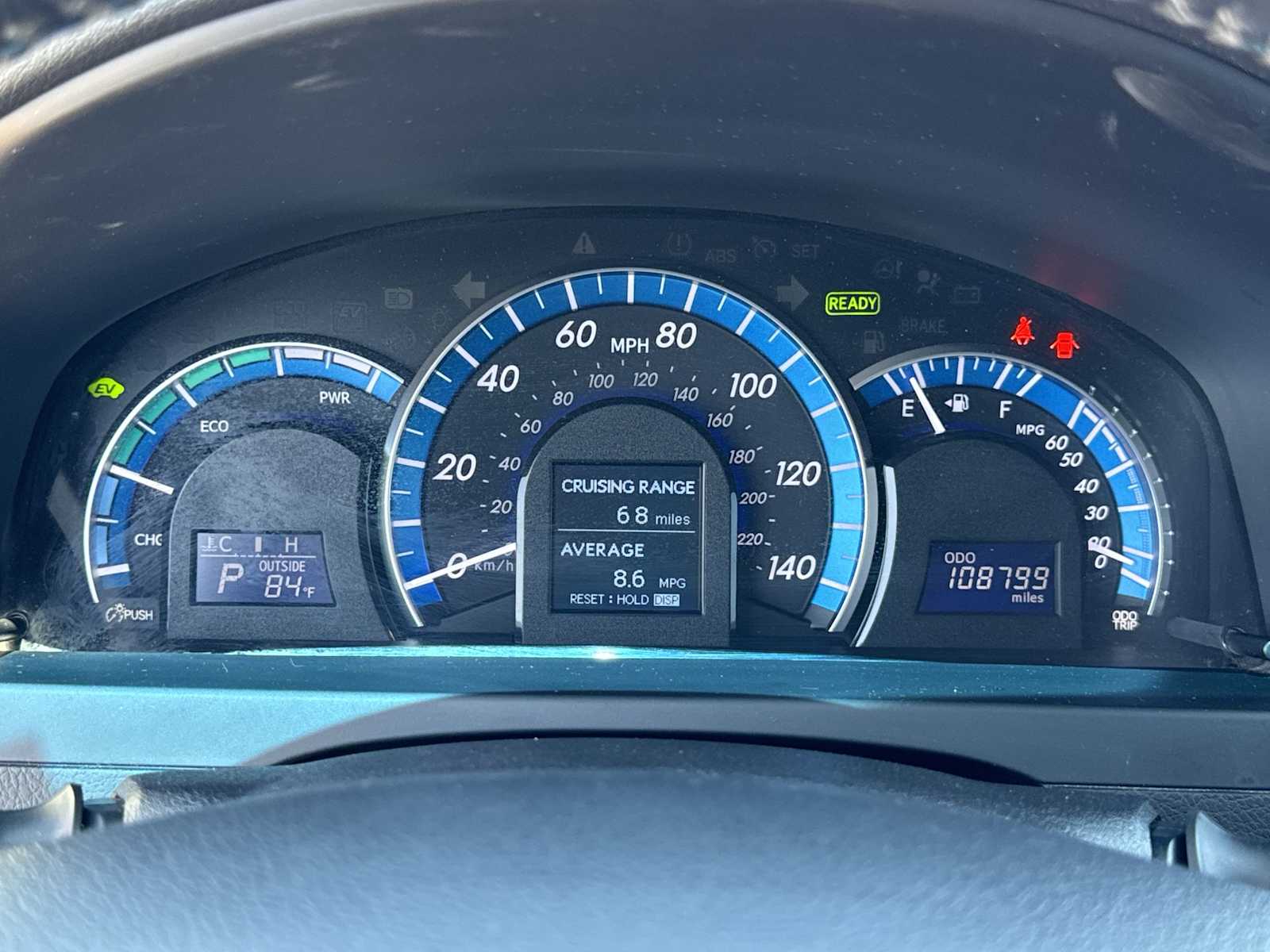 Vehicle image 26 of 28