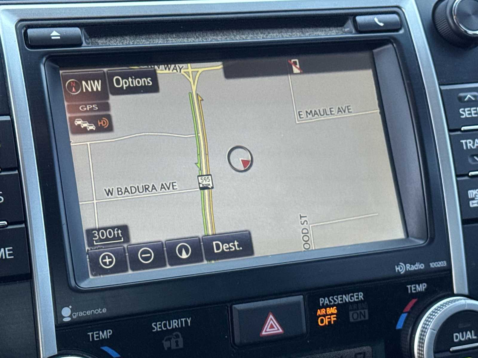 Vehicle image 22 of 28