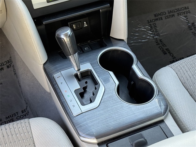 Vehicle image 23 of 36