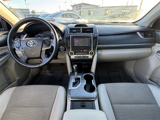 Vehicle image 15 of 36
