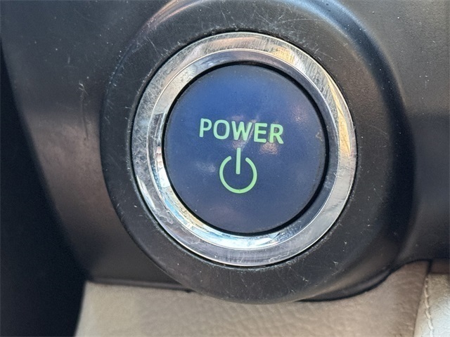 Vehicle image 19 of 36