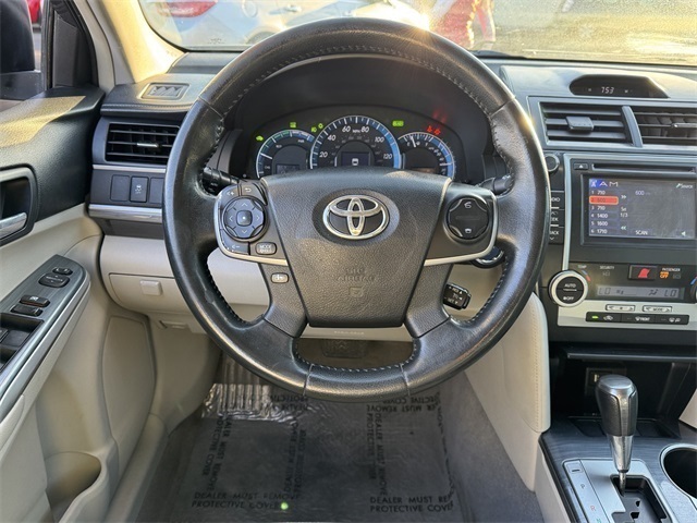 Vehicle image 31 of 36
