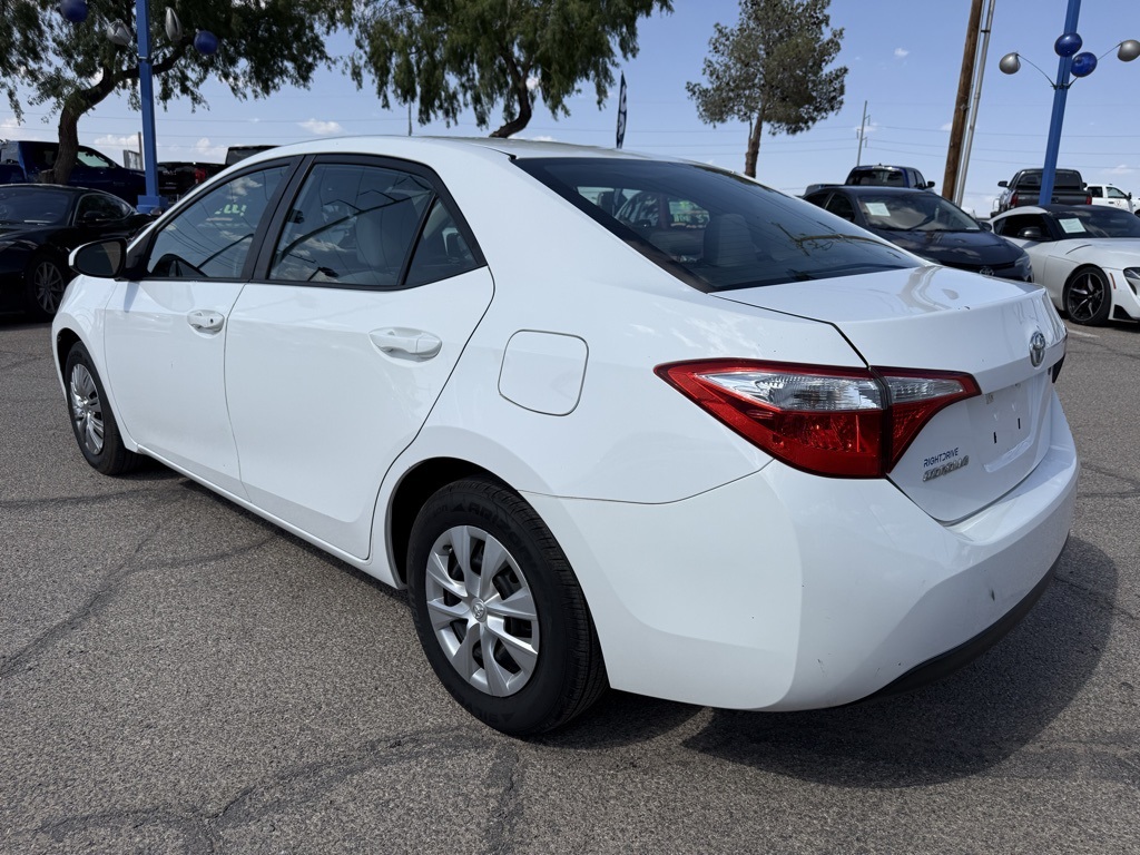 Vehicle image 6 of 34