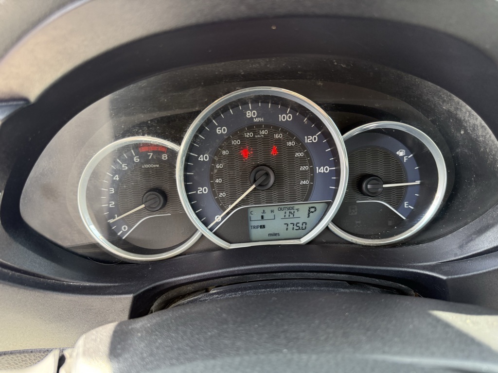 Vehicle image 18 of 34