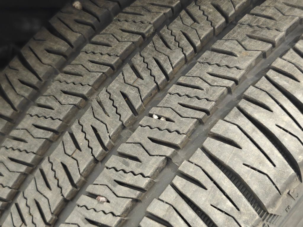 Vehicle image 63 of 66