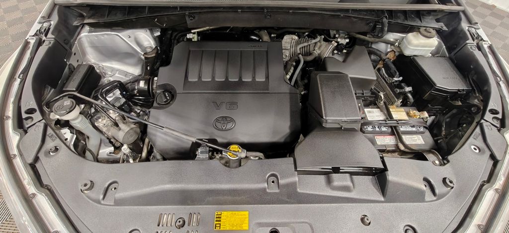 Vehicle image 59 of 66