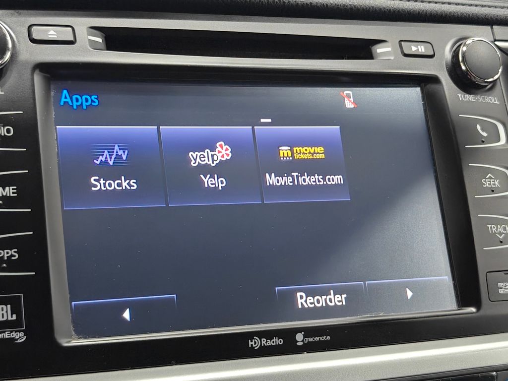 Vehicle image 46 of 66