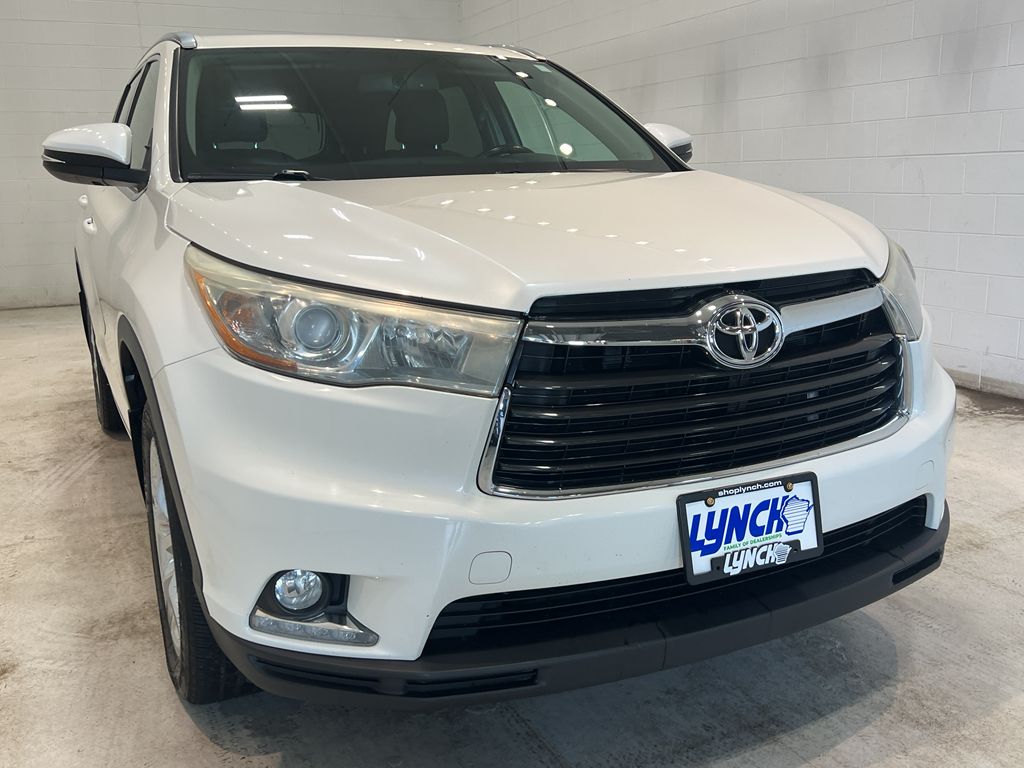 Vehicle image 5 of 43