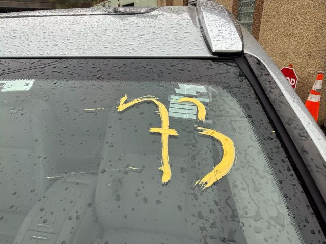 Vehicle image 35 of 36