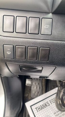 Vehicle image 25 of 38