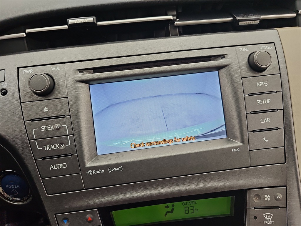 Vehicle image 28 of 45
