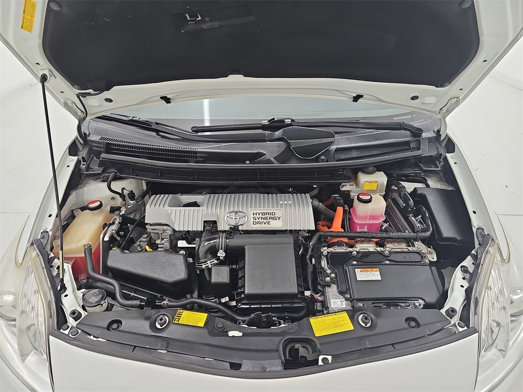 Vehicle image 37 of 45