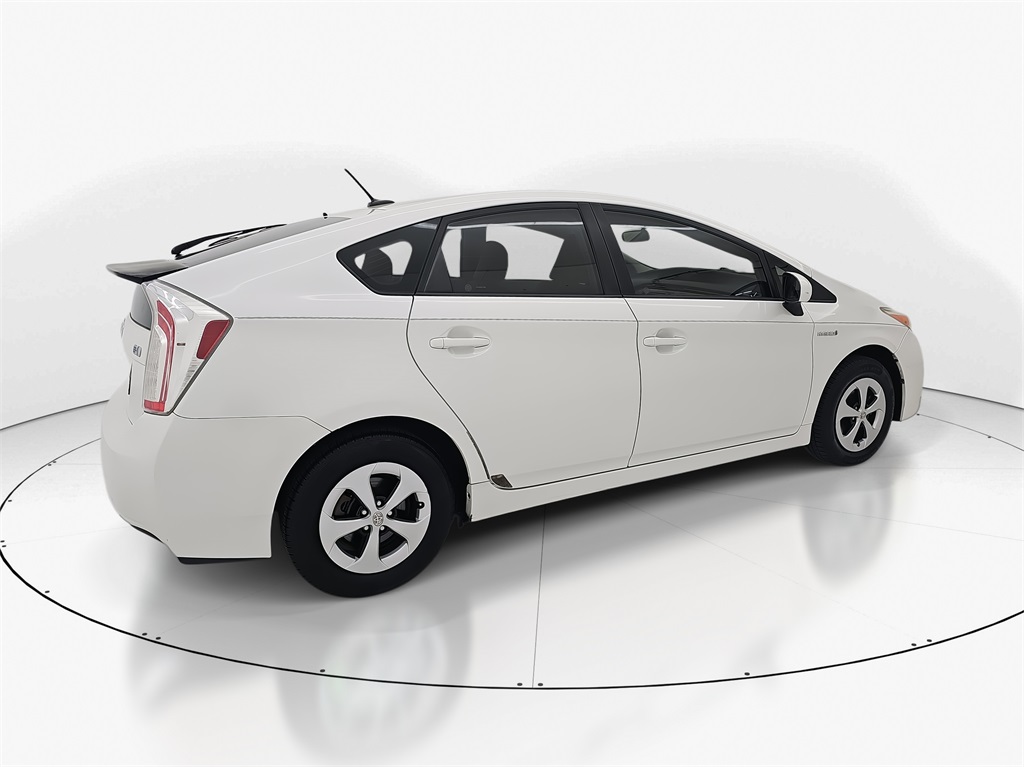 Vehicle image 5 of 45