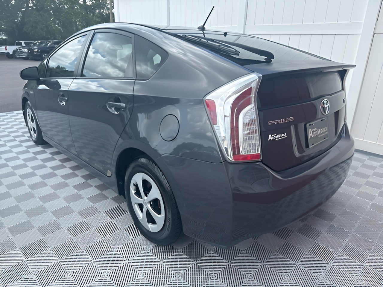 Vehicle image 58 of 59