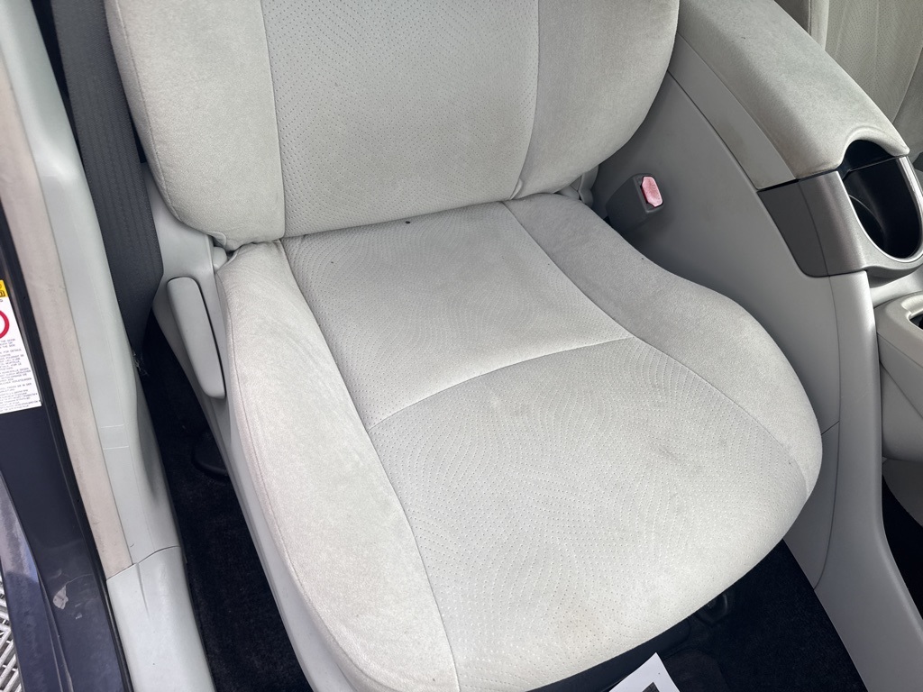 Vehicle image 34 of 59