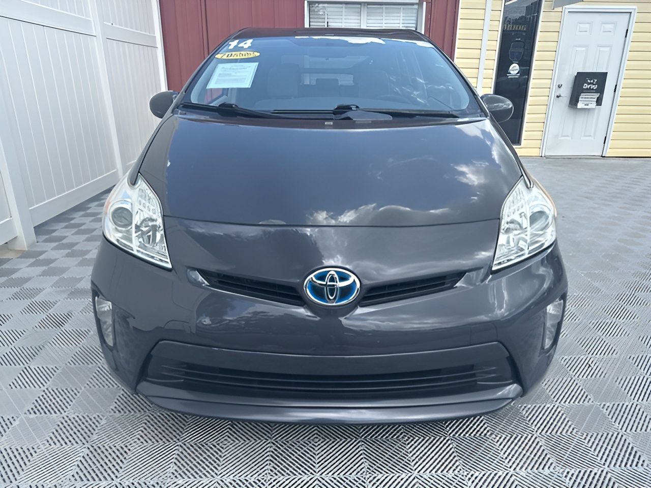 Vehicle image 51 of 59