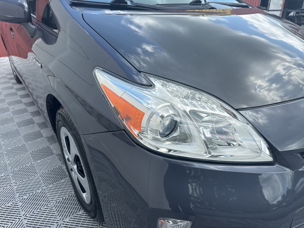 Vehicle image 36 of 59