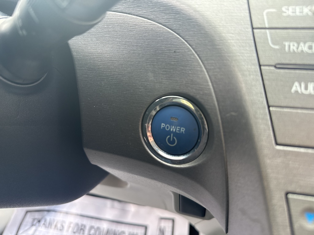 Vehicle image 43 of 59