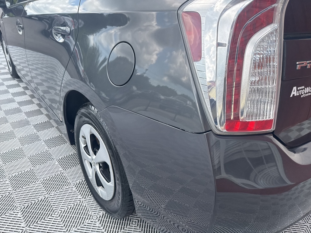 Vehicle image 25 of 59