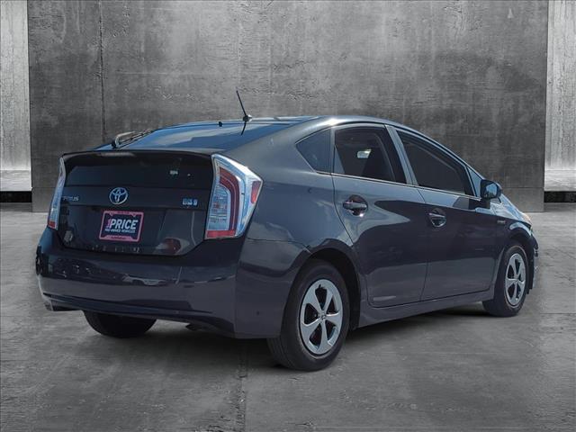 Vehicle image 5 of 33