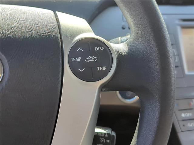 Vehicle image 16 of 33