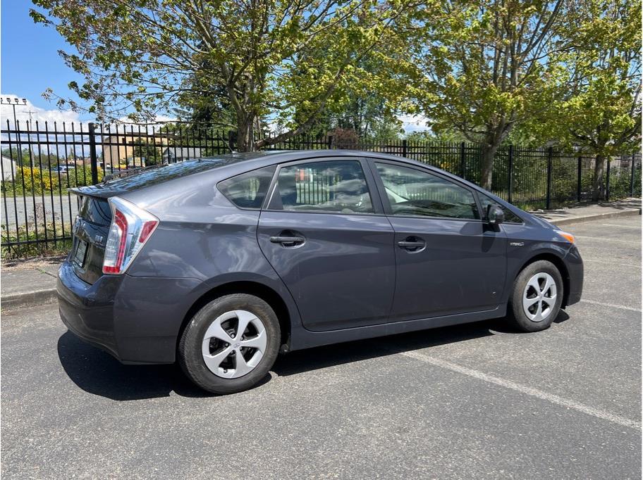 Vehicle image 5 of 25