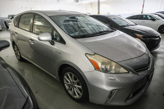Vehicle image 2 of 2