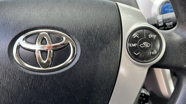 Vehicle image 20 of 30
