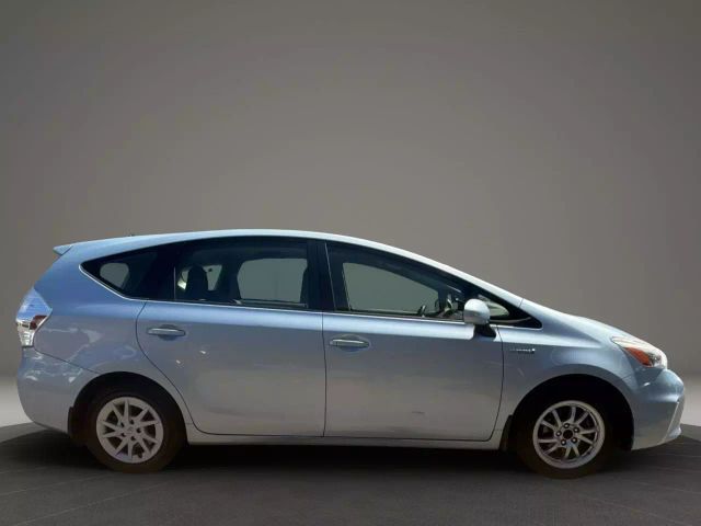 Vehicle image 4 of 34
