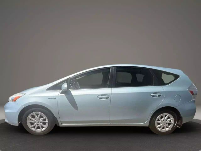 Vehicle image 8 of 34