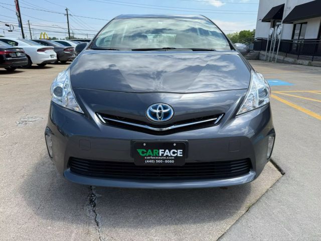 Vehicle image 14 of 52