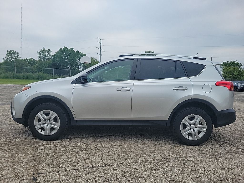 Vehicle image 7 of 12