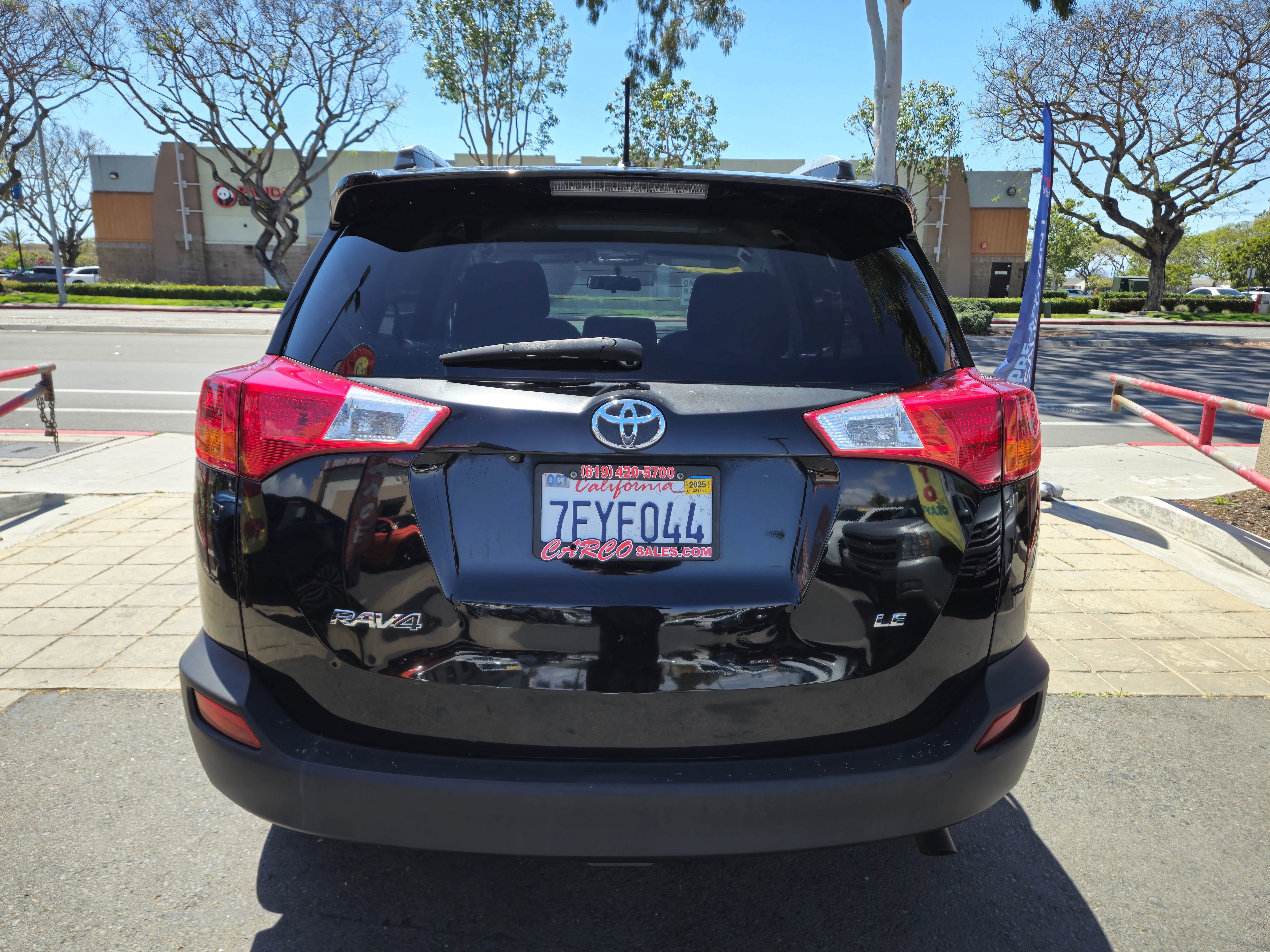 Vehicle image 7 of 22
