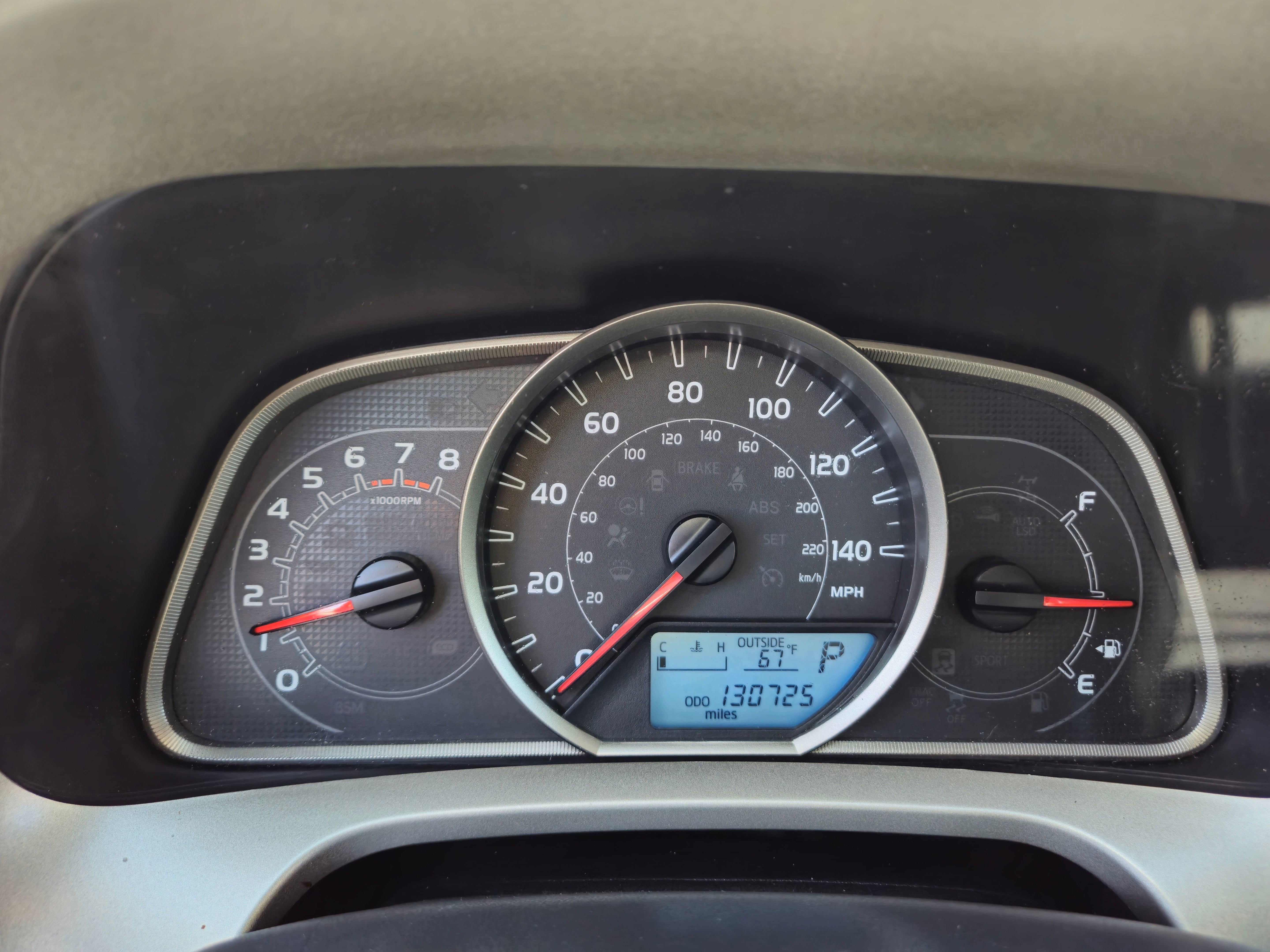 Vehicle image 10 of 22