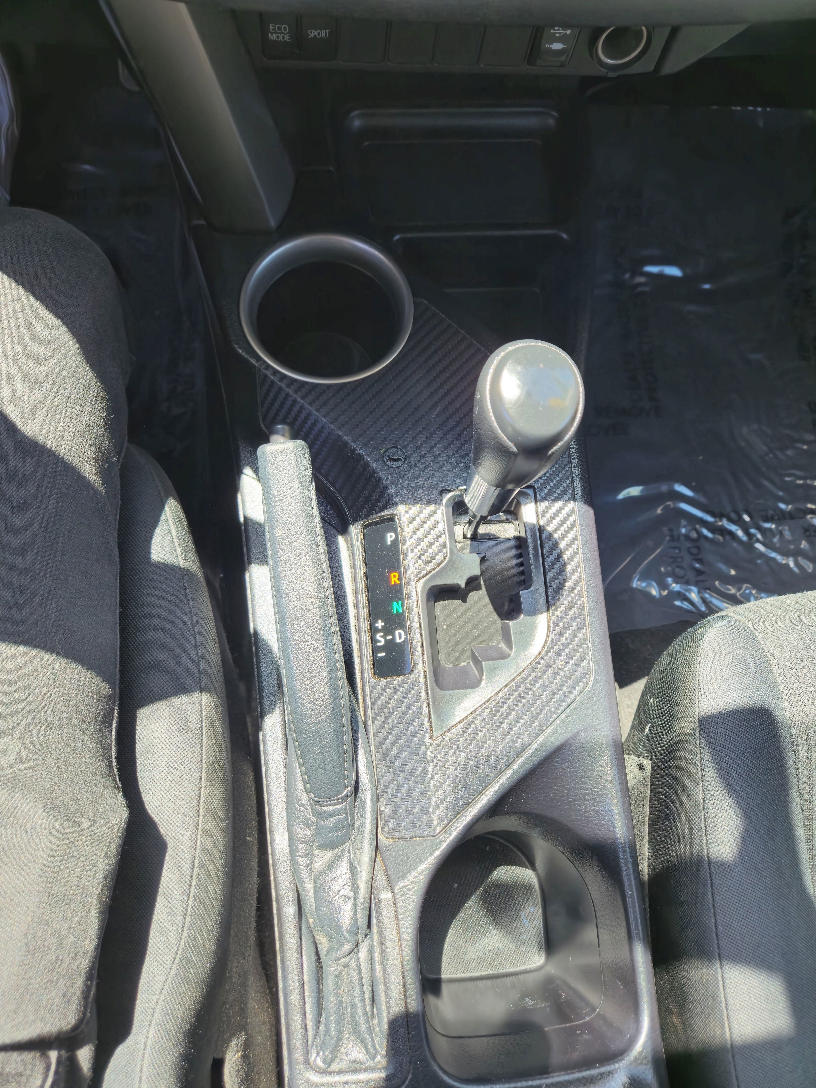 Vehicle image 13 of 22