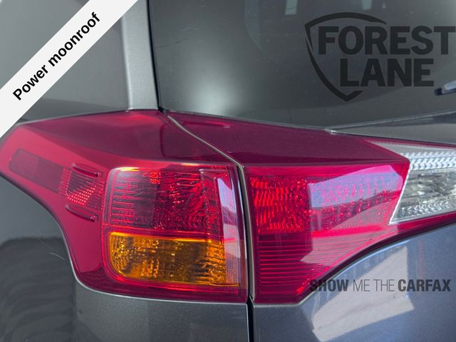 Vehicle image 26 of 40