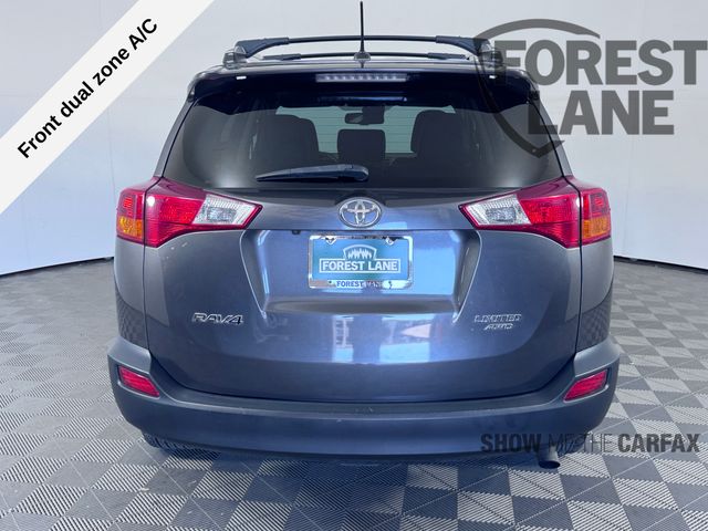 Vehicle image 6 of 40
