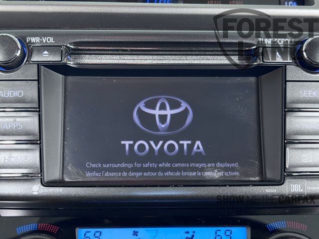 Vehicle image 18 of 40
