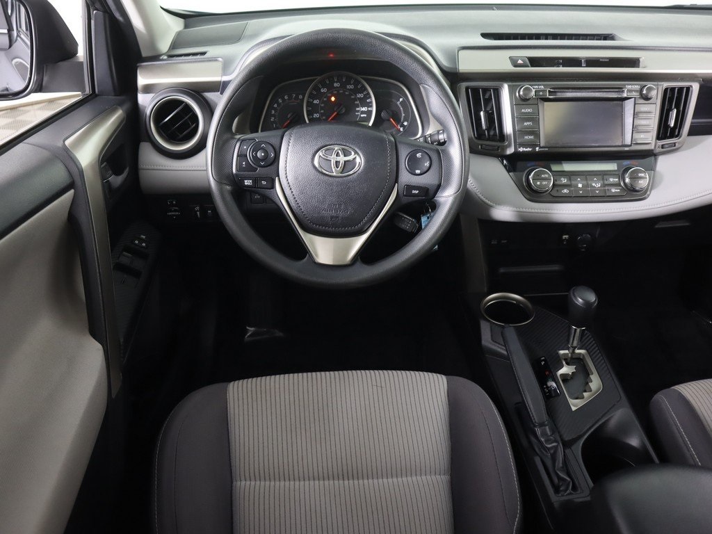 Vehicle image 18 of 37