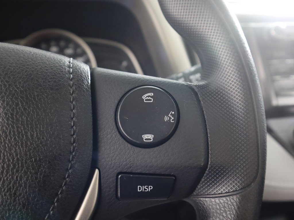 Vehicle image 27 of 37