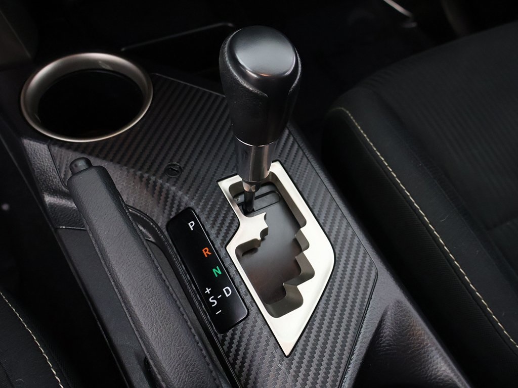 Vehicle image 41 of 45